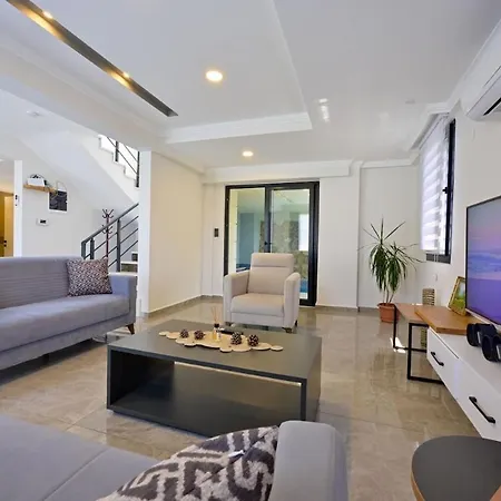 Karya Luxury - With Private Pool For 6 People In Hisaroenue Villa Fethiye