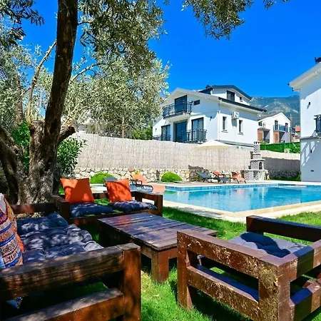 Karya Luxury - With Private Pool For 6 People In Hisaroenue * فتحية