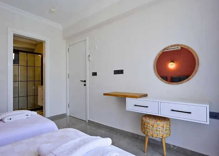 וילה Karya Luxury - With Private Pool For 6 People In Hisaroenue