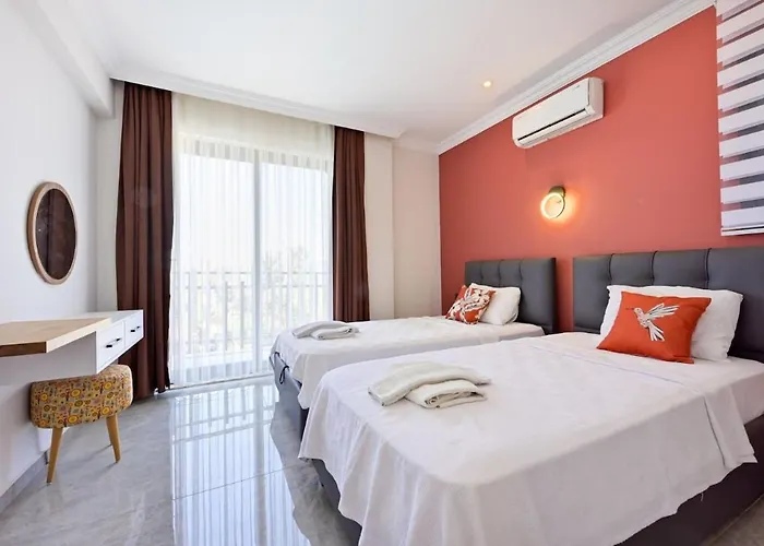 Vilă Karya Luxury - With Private Pool For 6 People In Hisaroenue